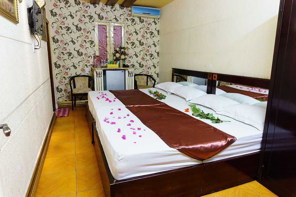 Tân Hà Hotel Thành Pho Ho Chí Minh Esterno foto