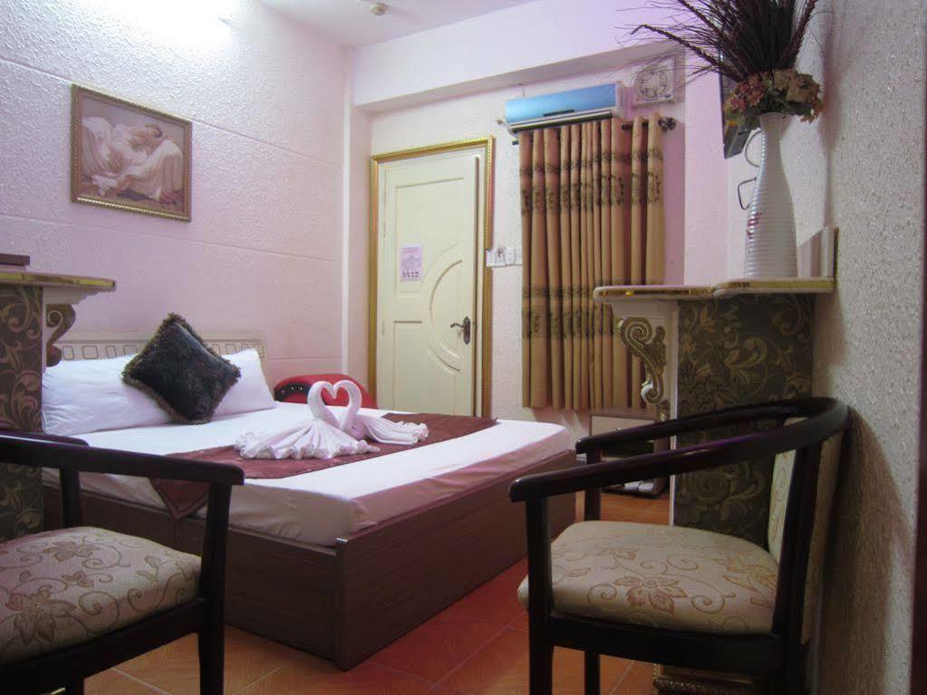 Tân Hà Hotel Thành Pho Ho Chí Minh Esterno foto