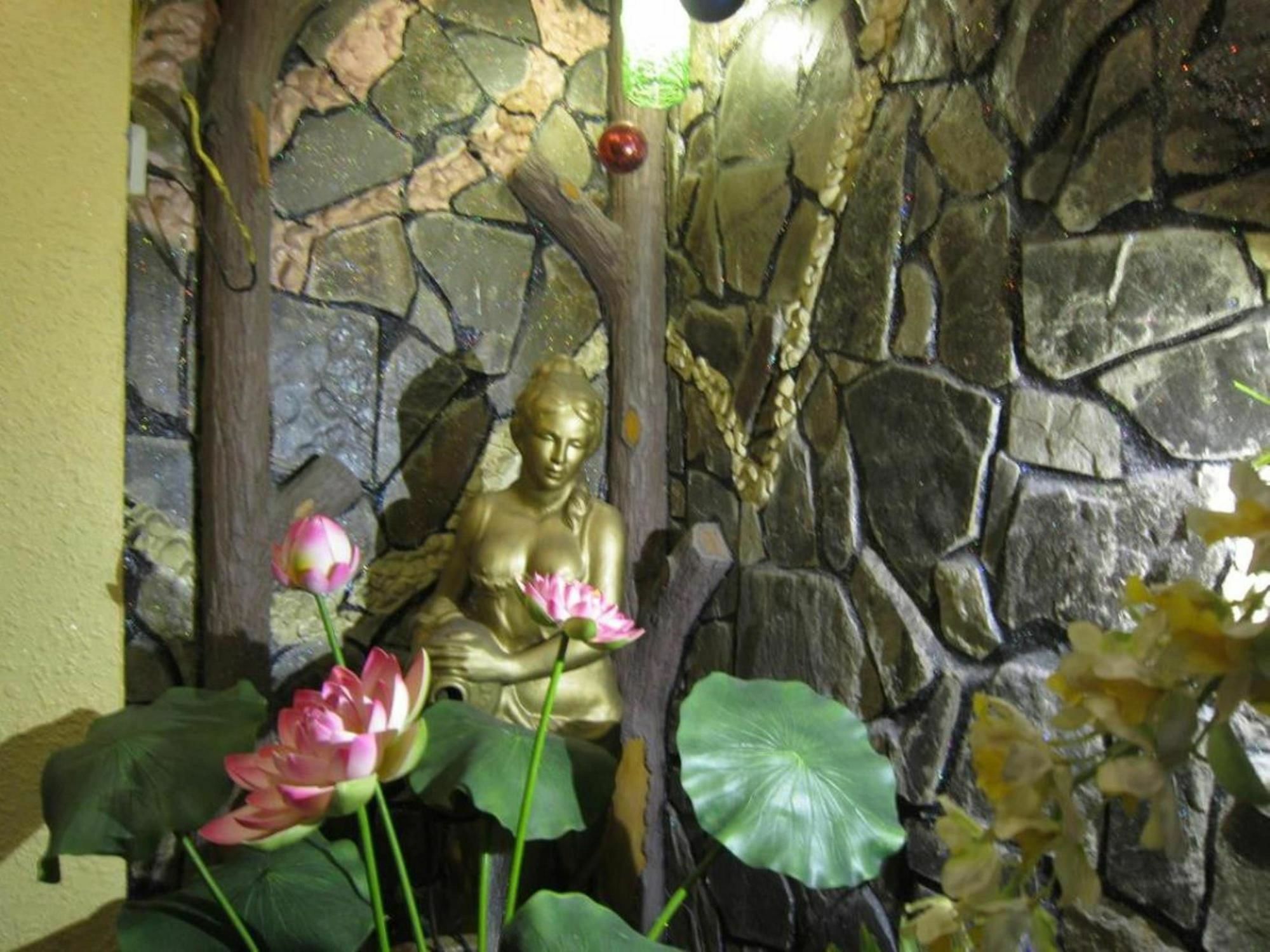 Tân Hà Hotel Thành Pho Ho Chí Minh Esterno foto