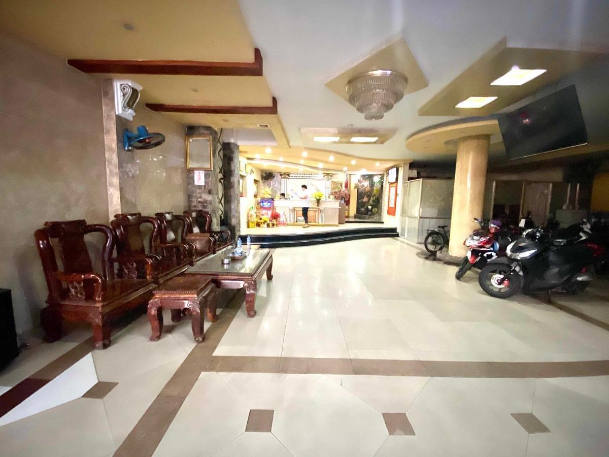 Tân Hà Hotel Thành Pho Ho Chí Minh Esterno foto